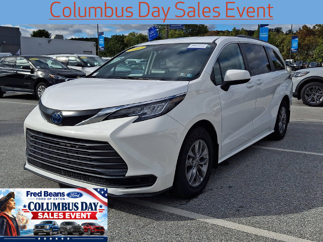 Used 2022 Toyota Sienna LE FWD image 4