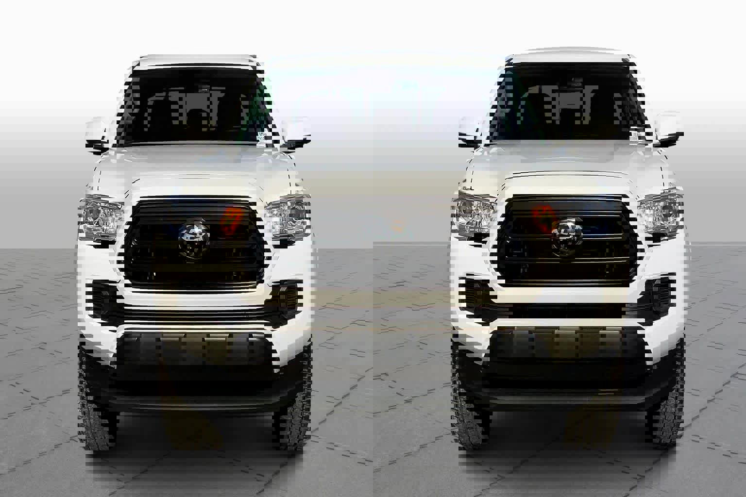 Used 2022 Toyota Tacoma SR image 6