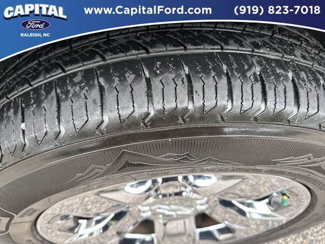 Used 2018 Chevrolet Tahoe Premier AWD/4WD image 14