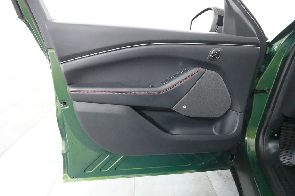 Certified 2025 Ford Mustang Mach-E Premium w/ Sport Appearance Package AWD/4WD image 24