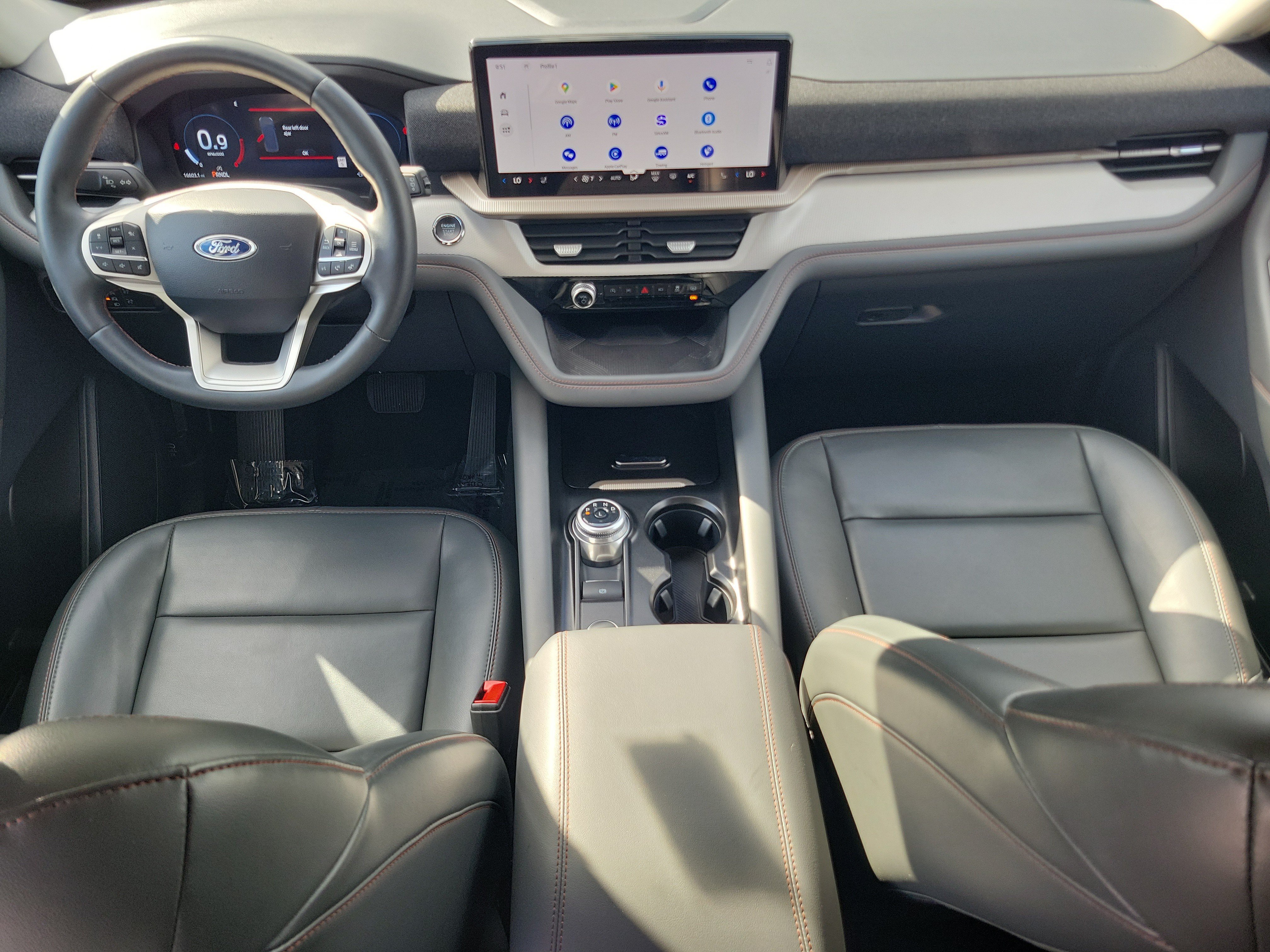 Certified 2025 Ford Explorer Active w/ Active Comfort Package RWD image 20