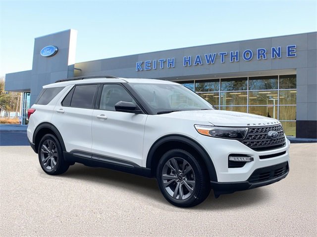 Certified 2022 Ford Explorer XLT w/ Equipment Group 202A
