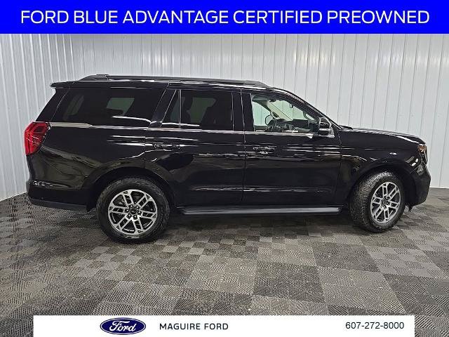 Certified 2025 Ford Expedition Active AWD/4WD image 3