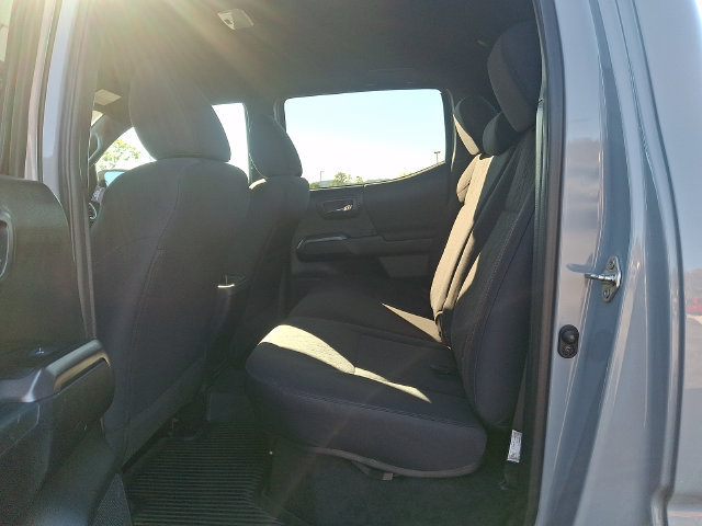 Used 2019 Toyota Tacoma TRD Off-Road AWD/4WD image 10