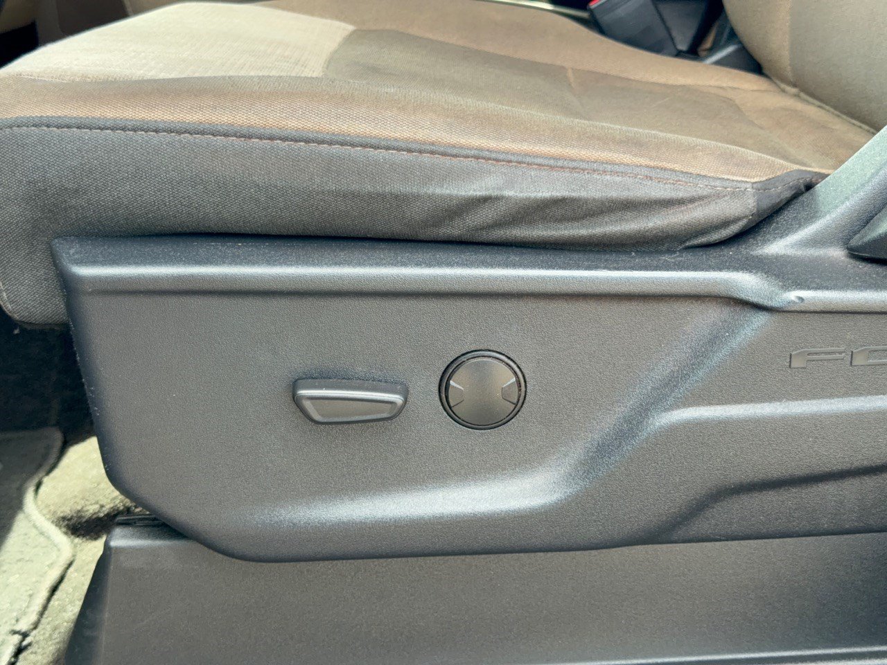 Certified 2023 Ford F150 XLT RWD image 16
