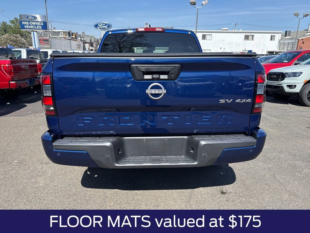 Used 2022 Nissan Frontier SV w/ Technology Package image 4