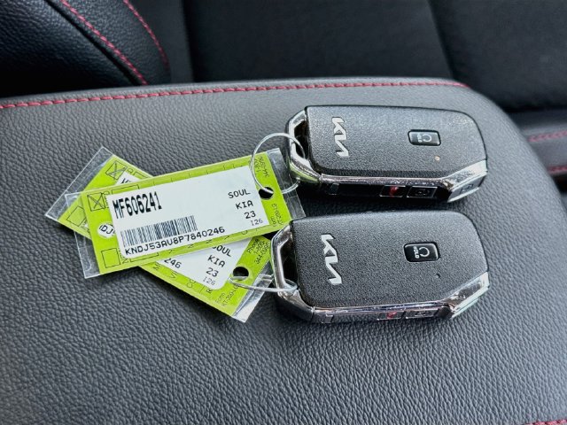 Used 2023 Kia Soul GT-Line w/ GT-Line Technology Package FWD image 43