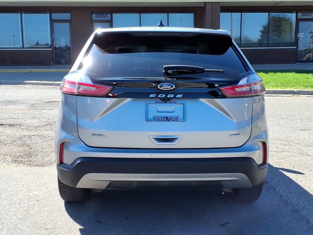 Certified 2023 Ford Edge SEL AWD/4WD image 4