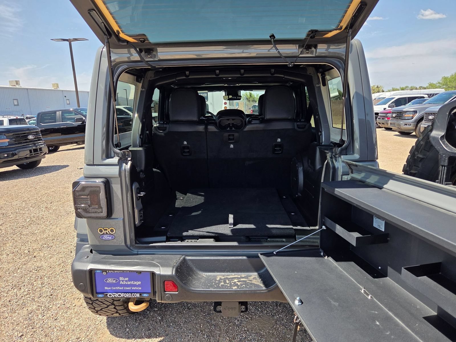 Used 2023 Jeep Wrangler Unlimited Rubicon 392 w/ Trailer Tow Package AWD/4WD image 6