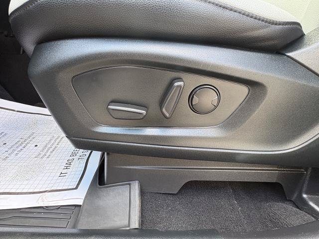 Certified 2021 Ford Explorer XLT w/ Equipment Group 202A AWD/4WD image 14