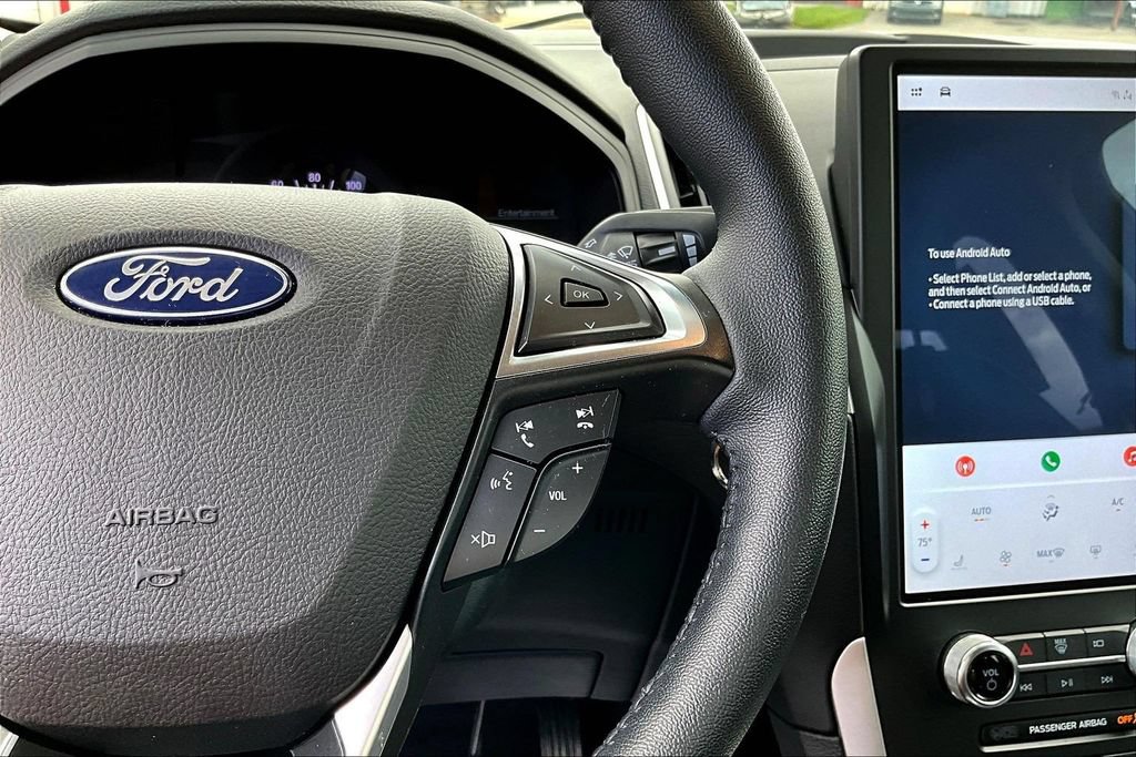 Certified 2024 Ford Edge SEL w/ Sport Appearance Package AWD/4WD image 14