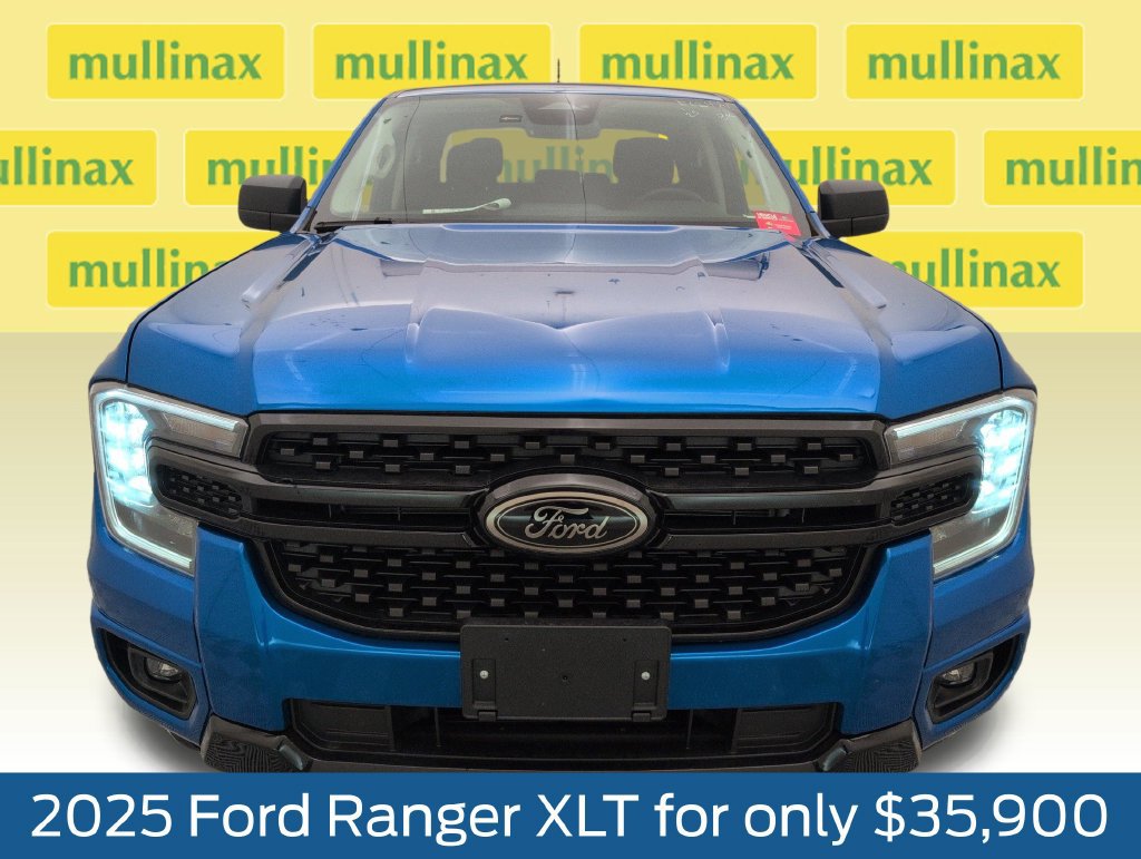 Certified 2025 Ford Ranger XLT w/ Black Appearance Package AWD/4WD image 14