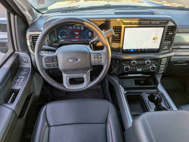 Certified 2024 Ford F250 Lariat w/ Chrome Package image 31