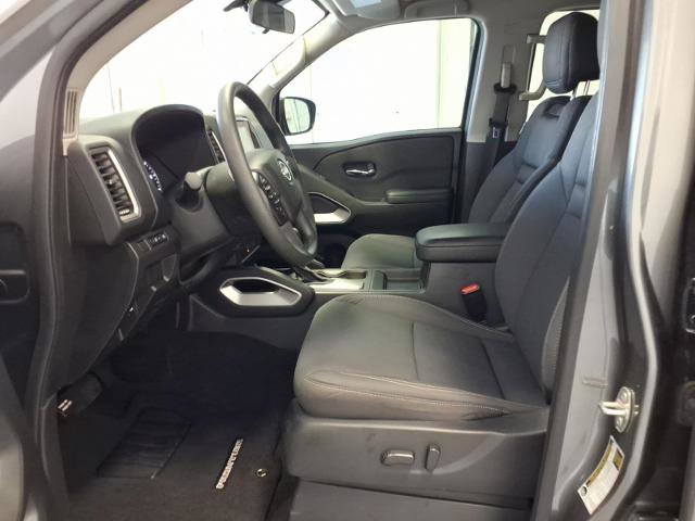 Used 2024 Nissan Frontier SV w/ Technology Package AWD/4WD image 10