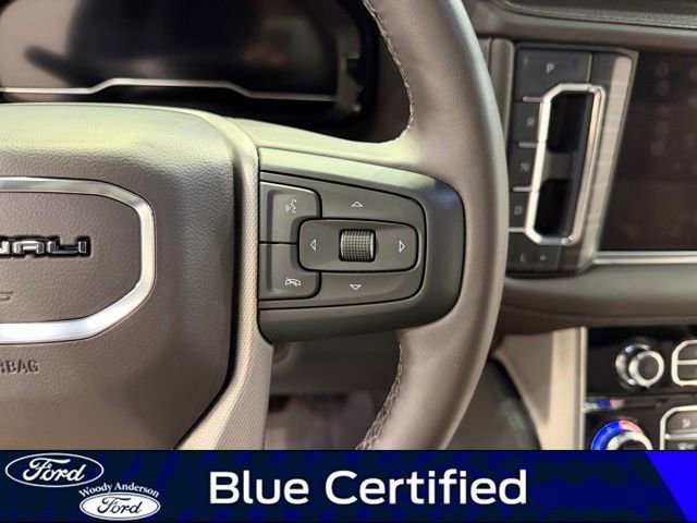 Used 2023 GMC Yukon Denali RWD image 12