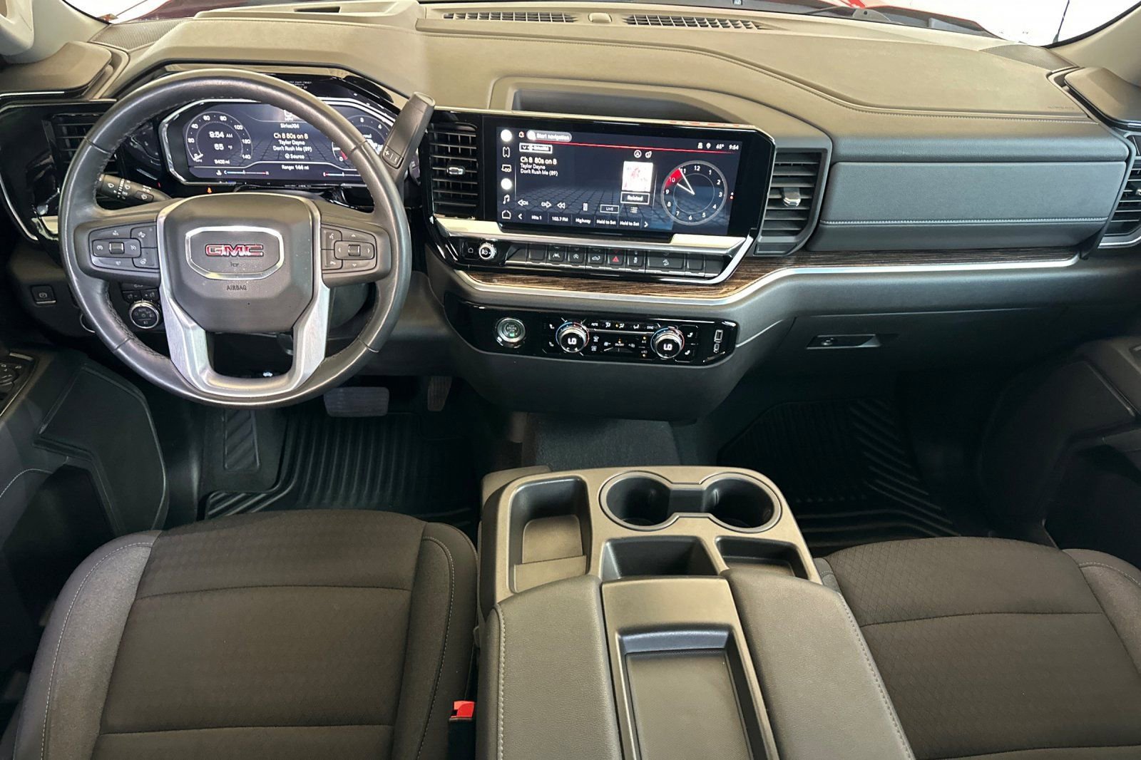 Used 2022 GMC Sierra 1500 Elevation w/ X31 Off-Road Package image 13