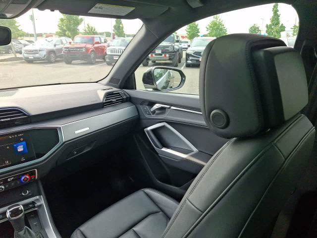 Used 2025 Audi Q3 2.0T Premium AWD/4WD image 11