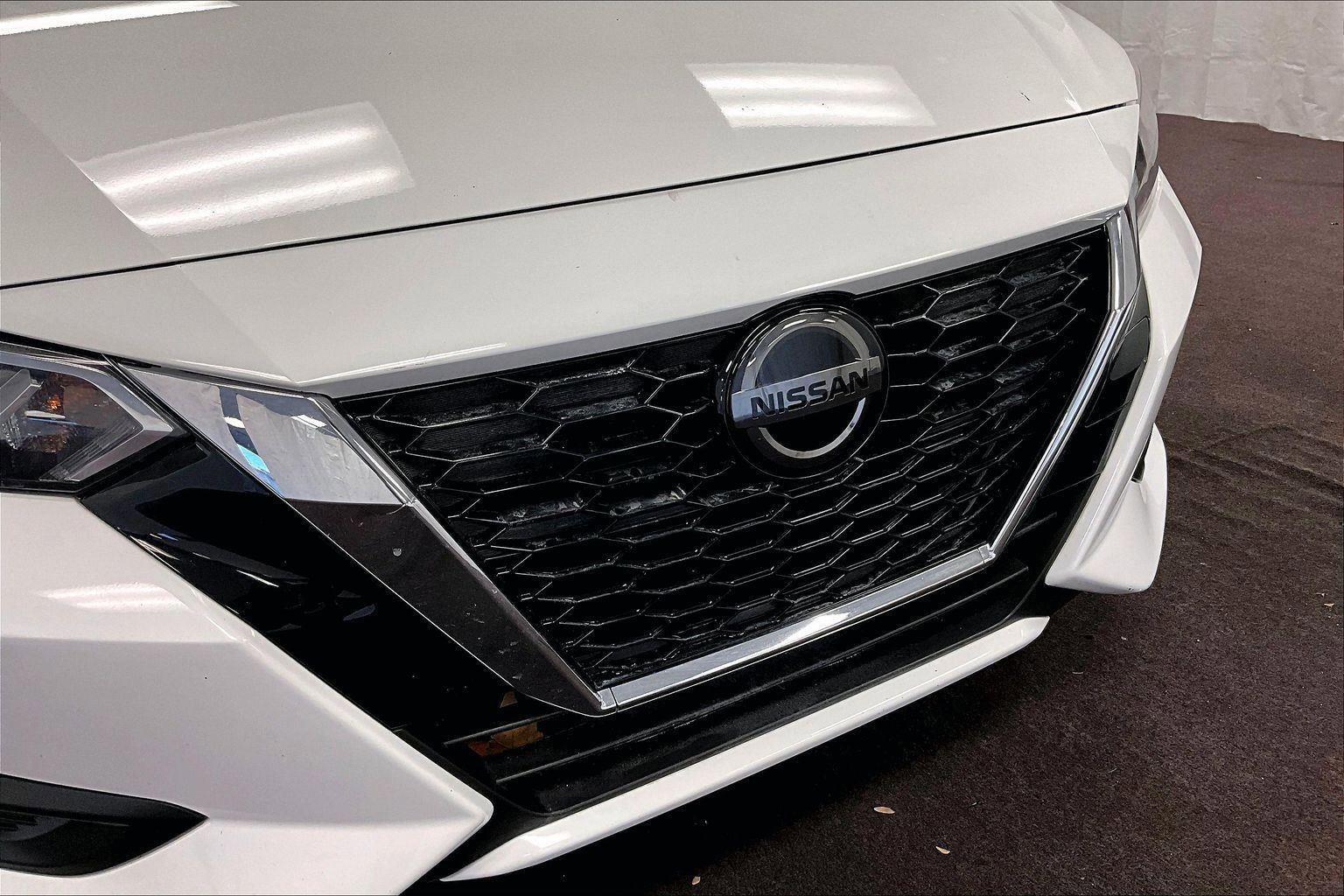 Used 2021 Nissan Sentra SV image 29