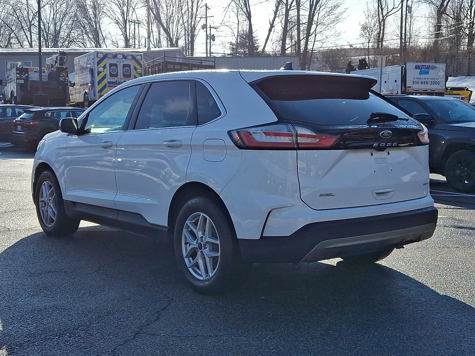 Certified 2022 Ford Edge SEL w/ Convenience Package image 5