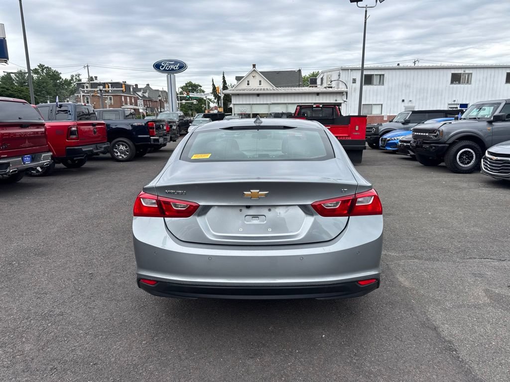 Used 2024 Chevrolet Malibu LT FWD image 5