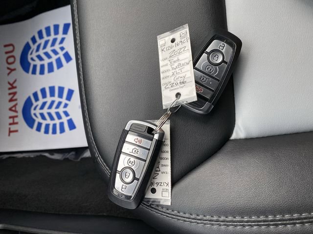 Certified 2022 Ford Explorer XLT w/ Equipment Group 202A image 27