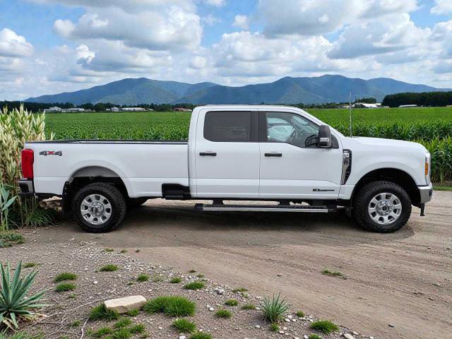 Certified 2024 Ford F350 XLT AWD/4WD image 7