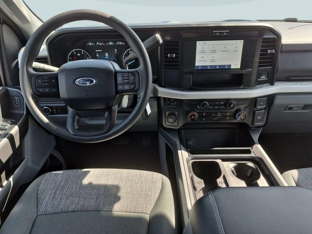Certified 2026 Ford F250 XLT w/ FX4 Off-Road Package AWD/4WD image 24