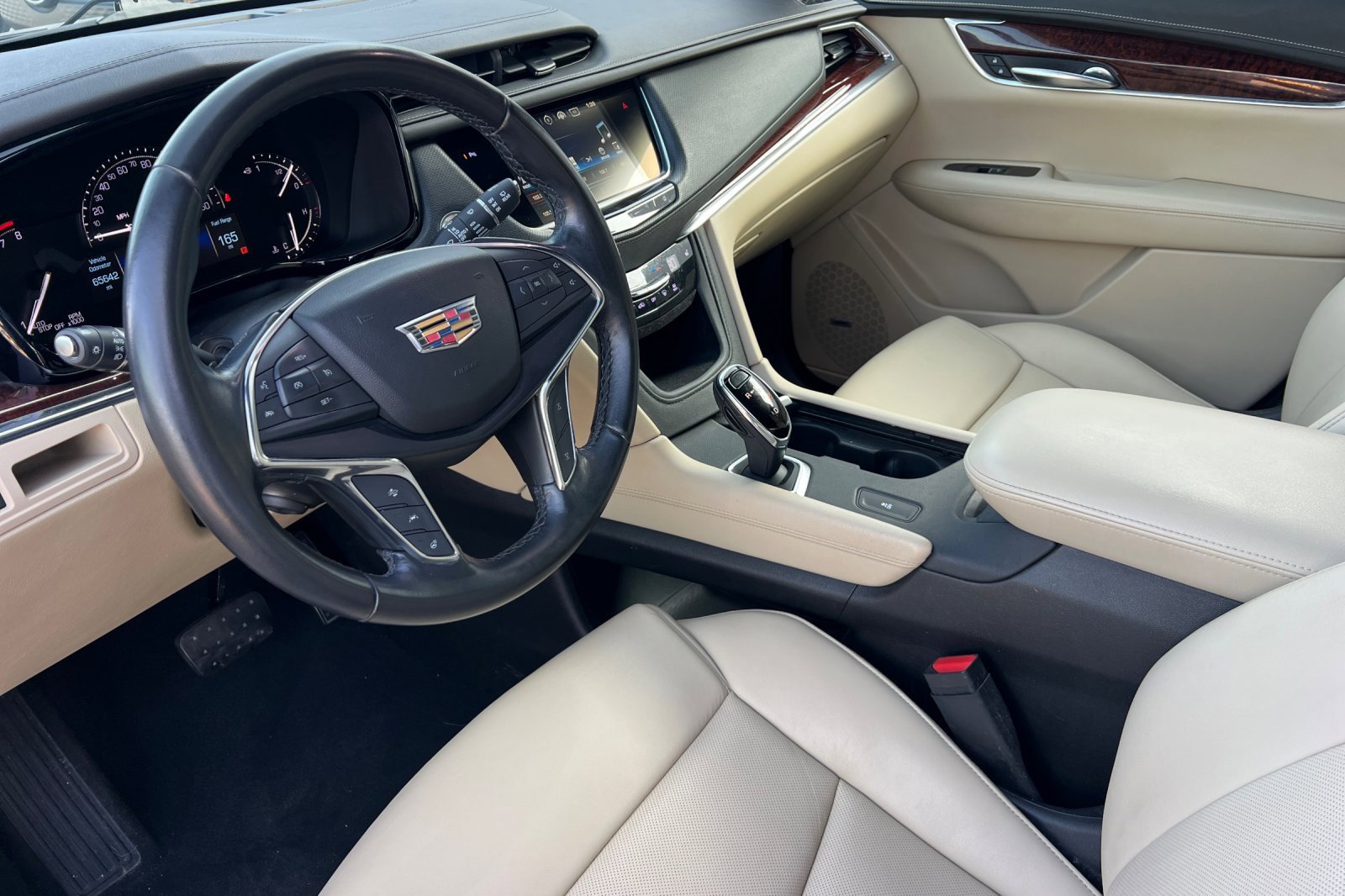 Used 2019 Cadillac XT5 Luxury image 9