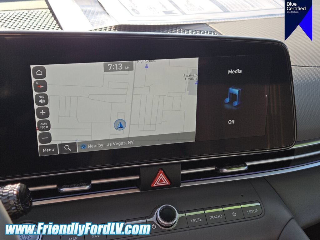 Used 2025 Hyundai Elantra SEL FWD image 24