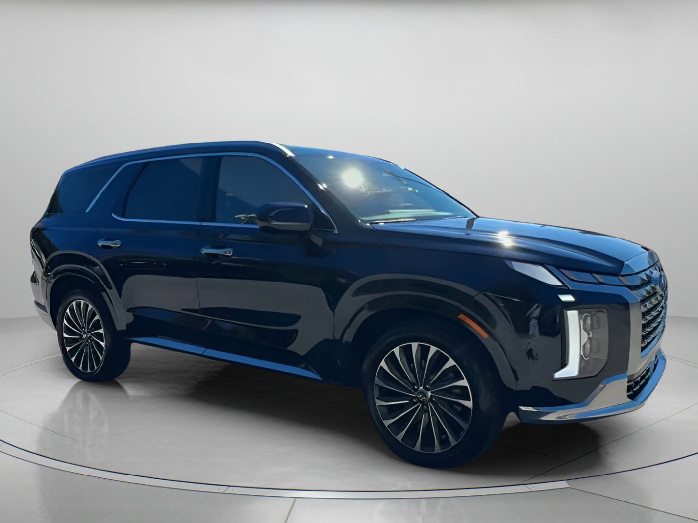 Used 2024 Hyundai Palisade Calligraphy image 30