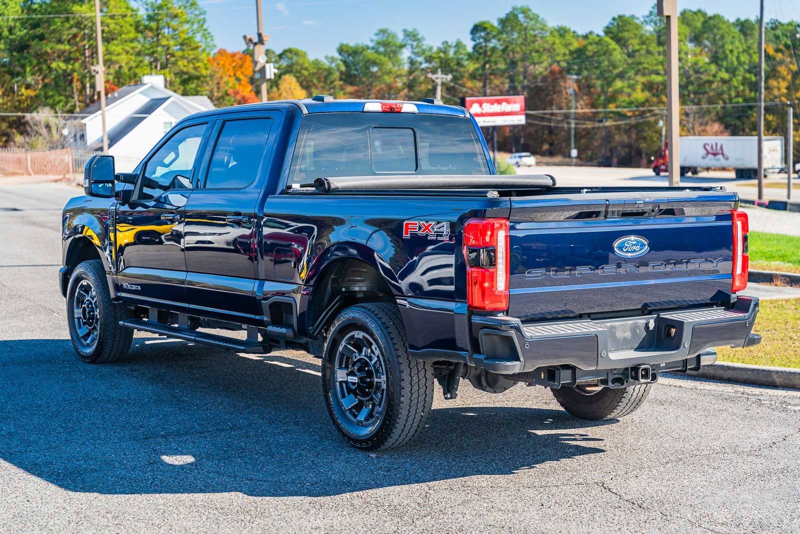 Certified 2023 Ford F250 Lariat w/ Sport Appearance Package image 5