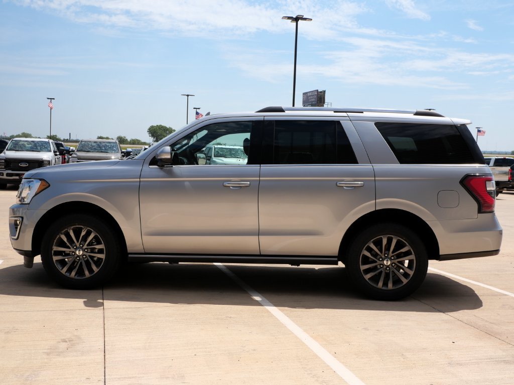 Certified 2021 Ford Expedition Limited AWD/4WD image 3