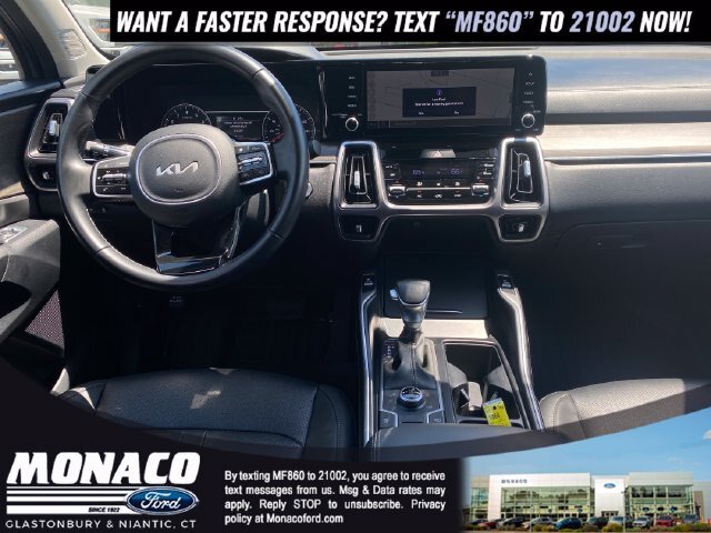 Used 2023 Kia Sorento S w/ Panoramic Sunroof Package AWD/4WD image 14