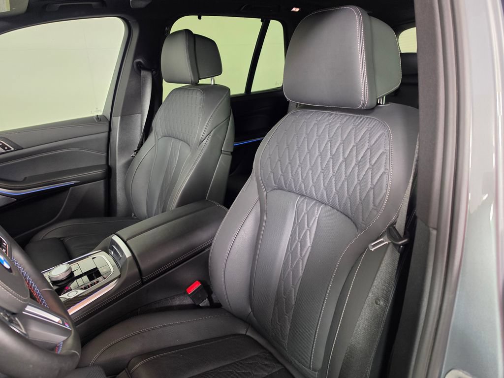Used 2024 BMW X5 M60i AWD/4WD image 21