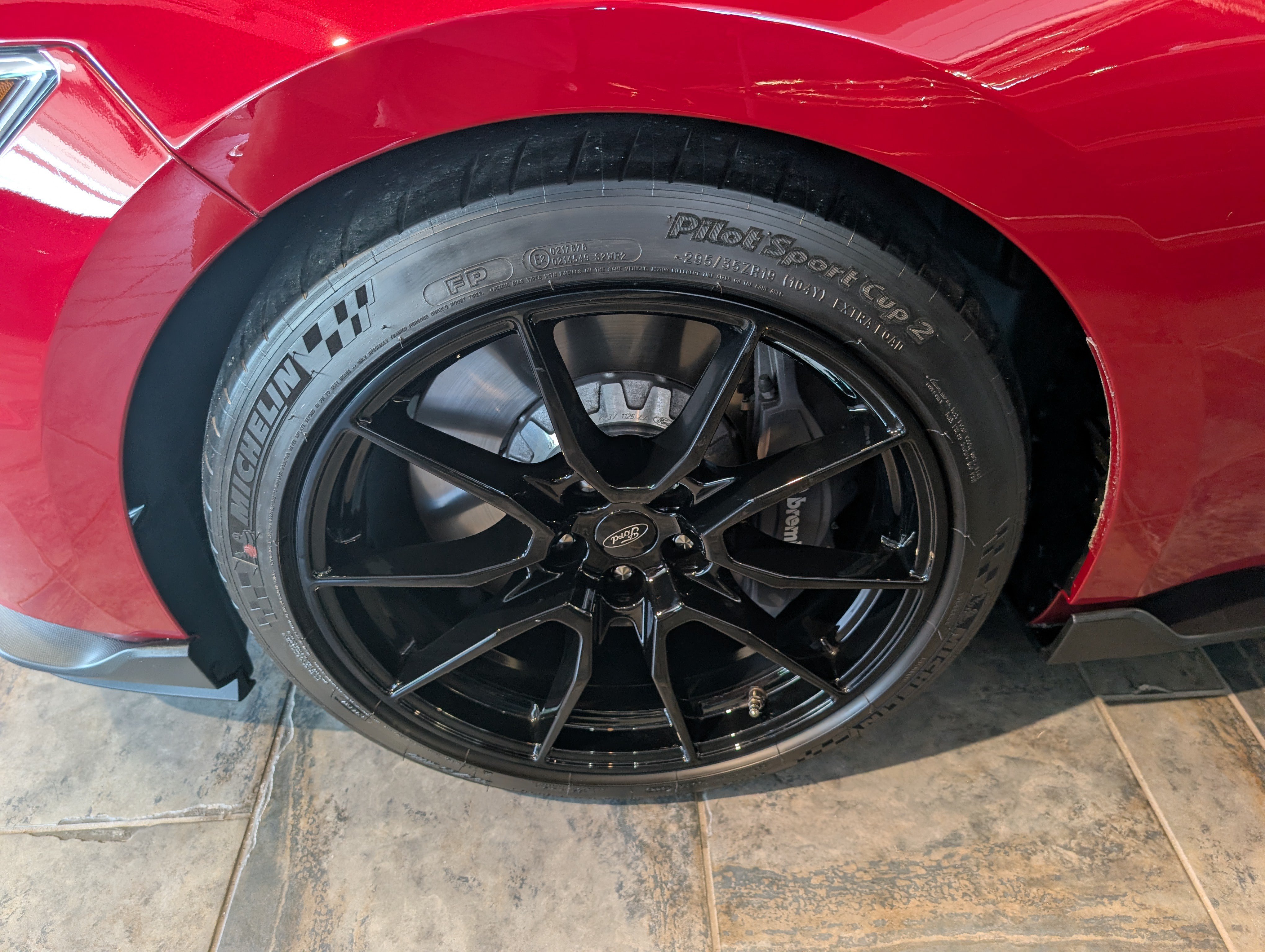 Certified 2020 Ford Mustang Shelby GT350 w/ Technology Package RWD image 9