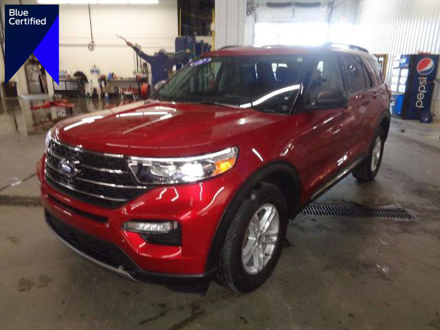 Certified 2022 Ford Explorer XLT w/ Equipment Group 202A image 1