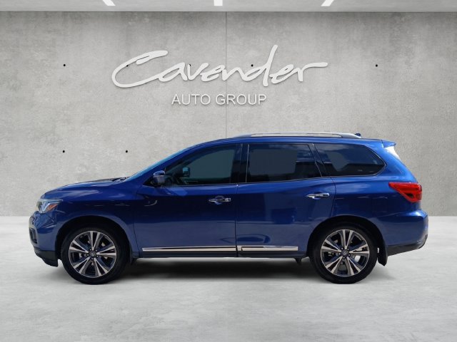 Used 2020 Nissan Pathfinder Platinum FWD image 14