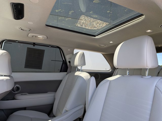 Used 2026 Hyundai Palisade Limited image 32