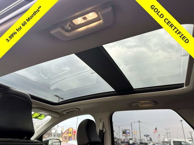 Certified 2024 Ford Edge Titanium AWD/4WD image 8