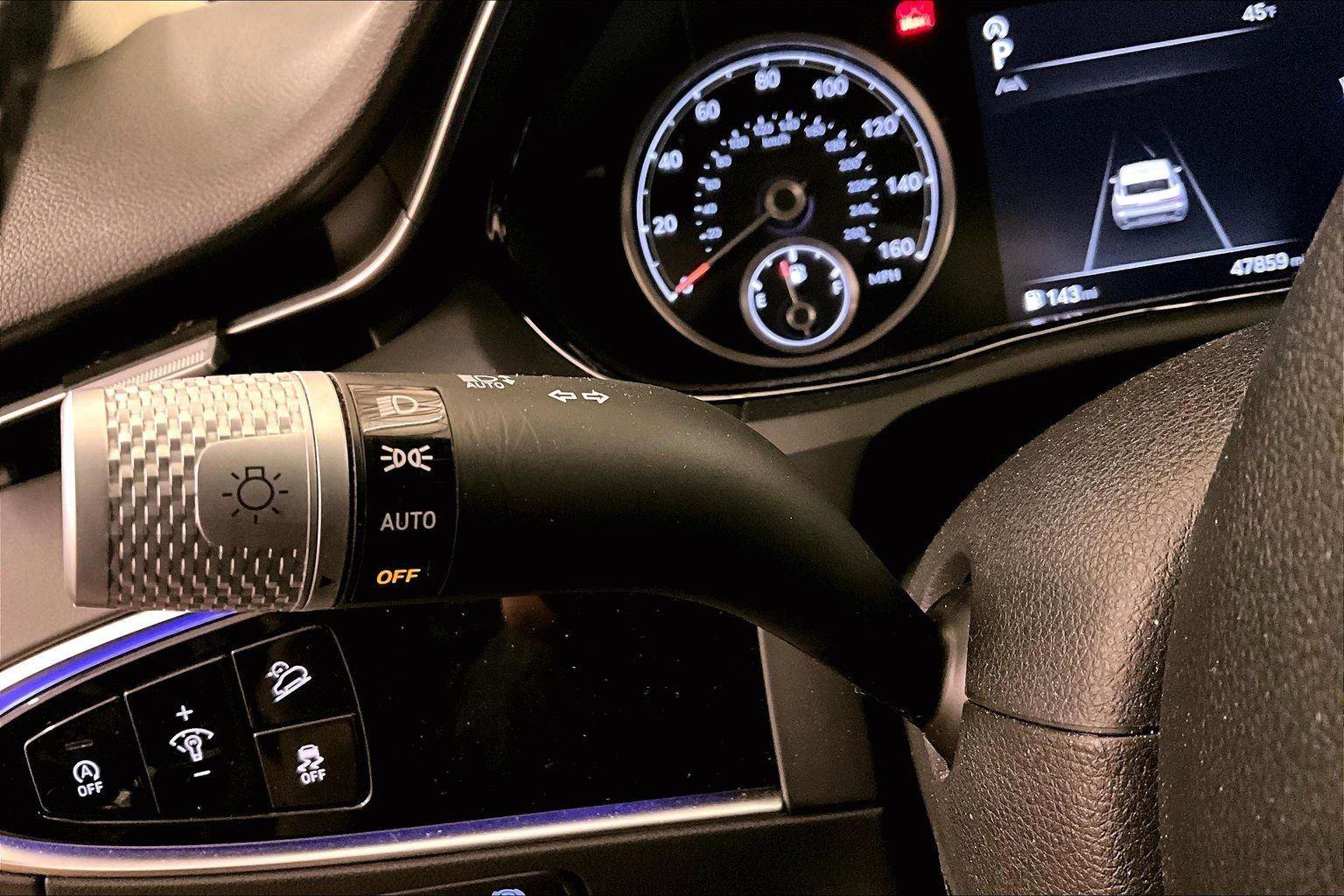 Used 2022 Genesis GV70 2.5T w/ Advanced Package image 30