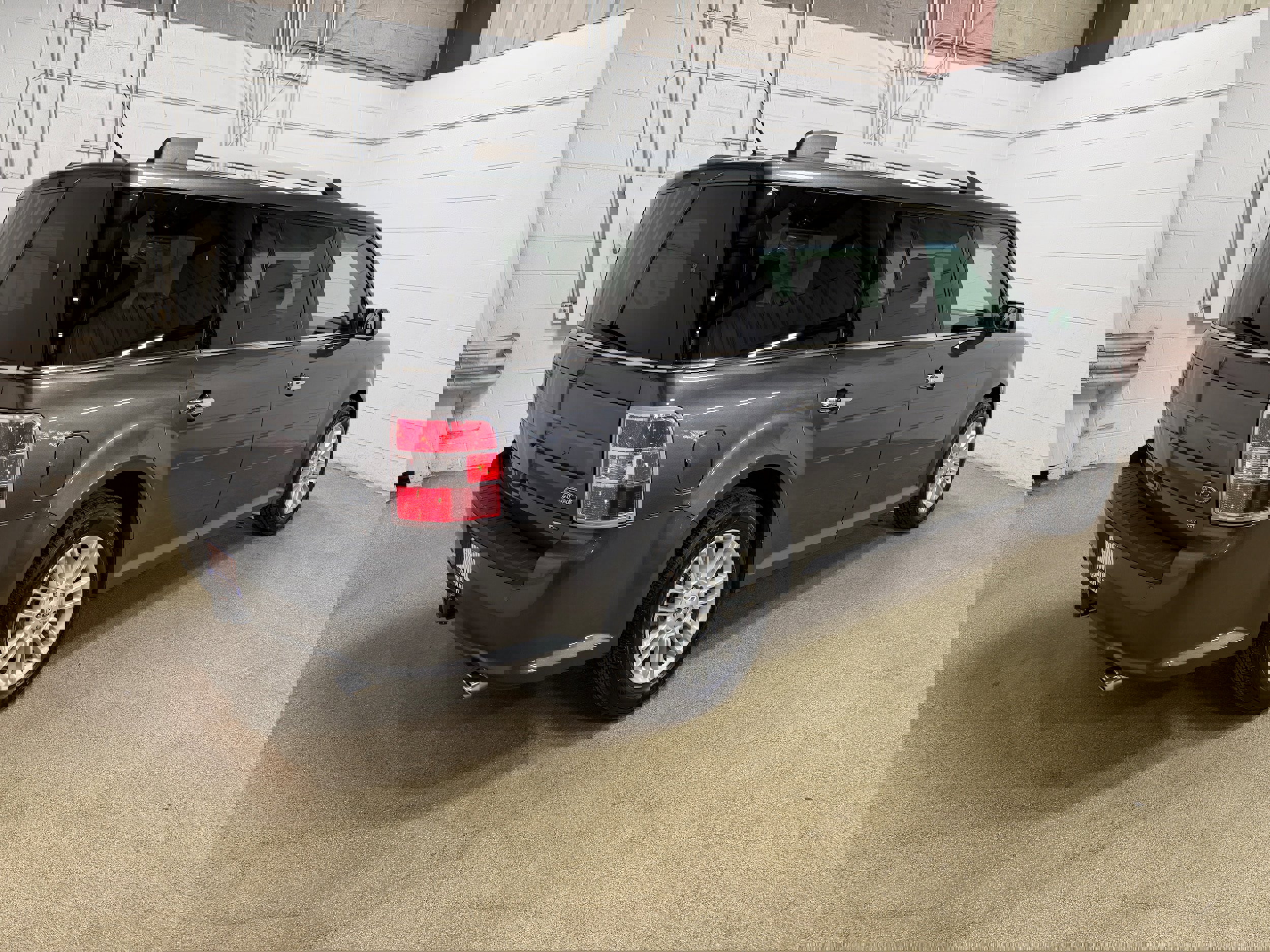 Certified 2019 Ford Flex SEL w/ Equipment Group 202A image 8