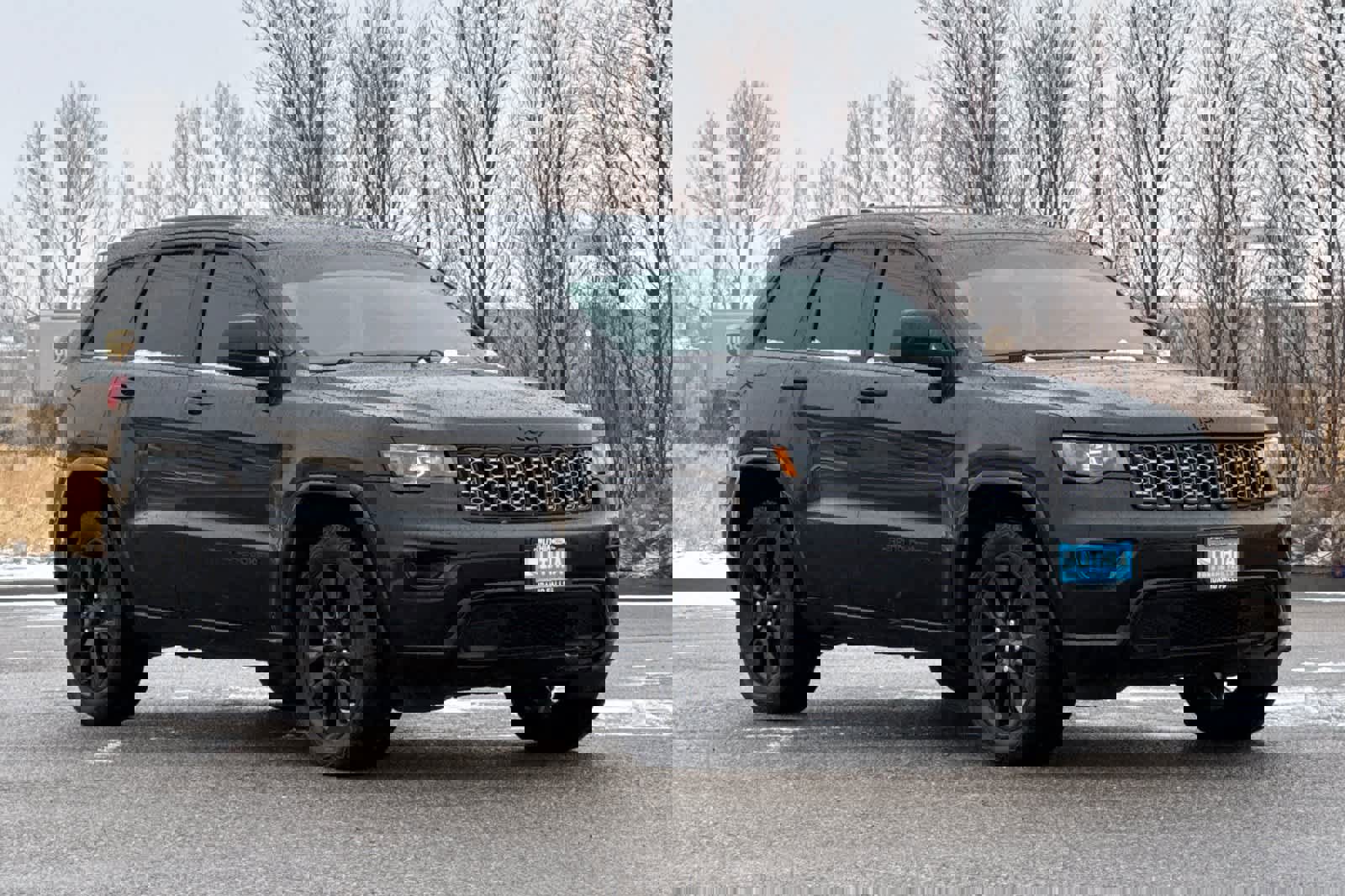 Used 2019 Jeep Grand Cherokee Altitude image 9