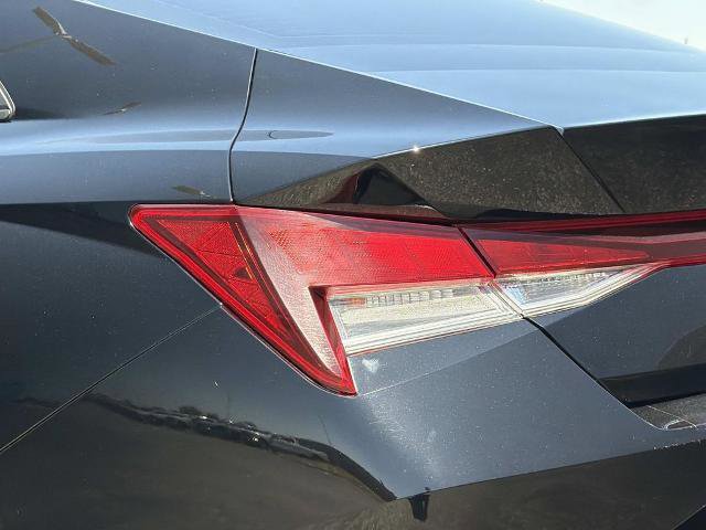 Used 2023 Hyundai Elantra SEL FWD image 8