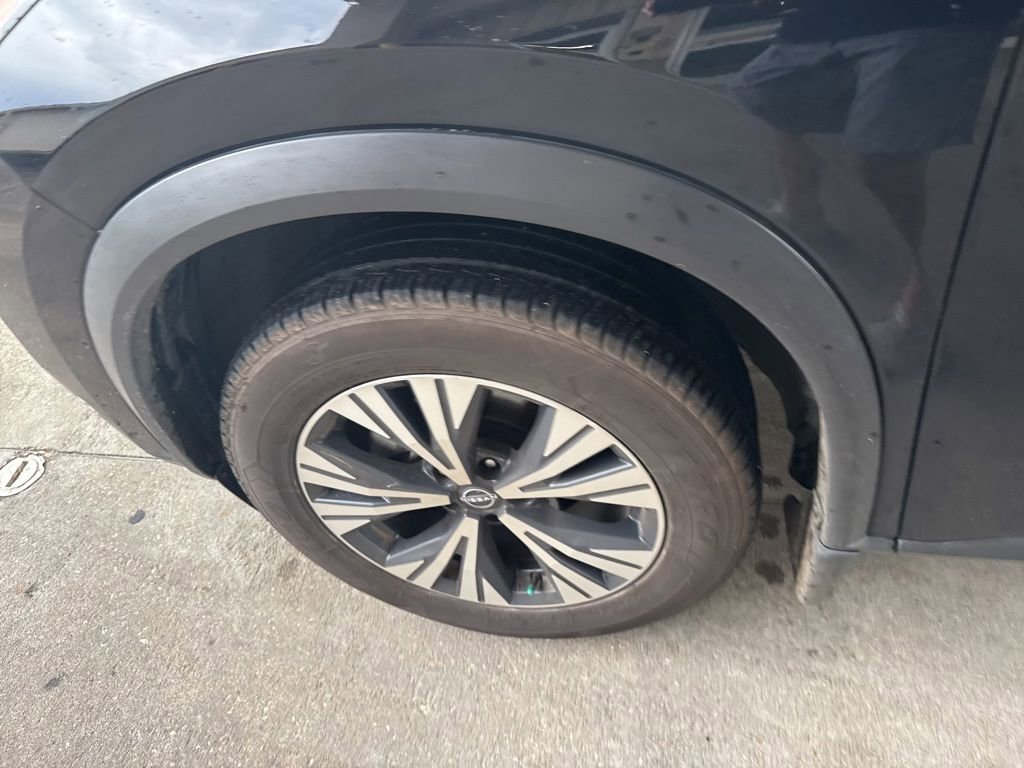 Used 2022 Nissan Rogue SV FWD image 22