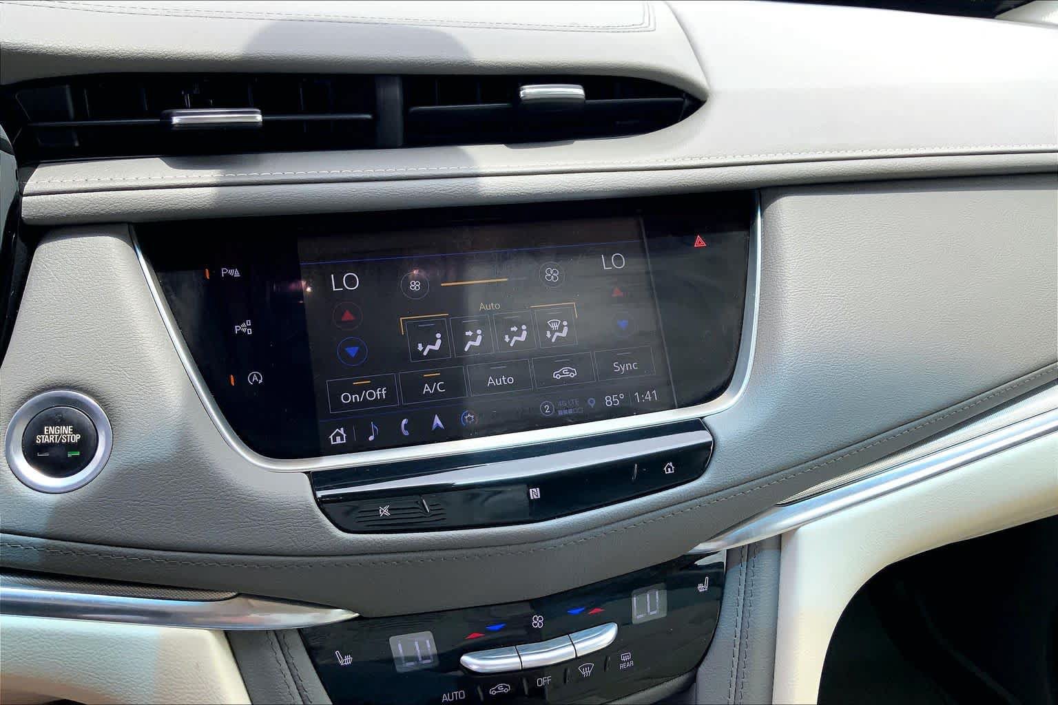 Used 2021 Cadillac XT5 Premium Luxury AWD/4WD image 34