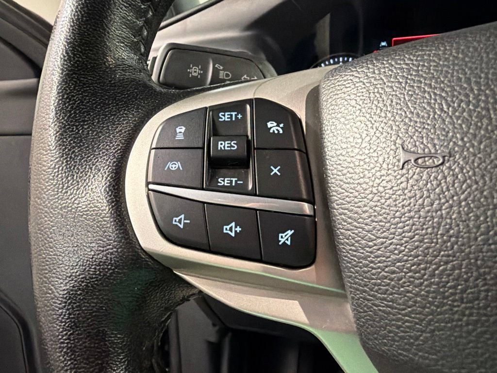 Certified 2023 Ford Explorer XLT w/ Equipment Group 202A AWD/4WD image 19