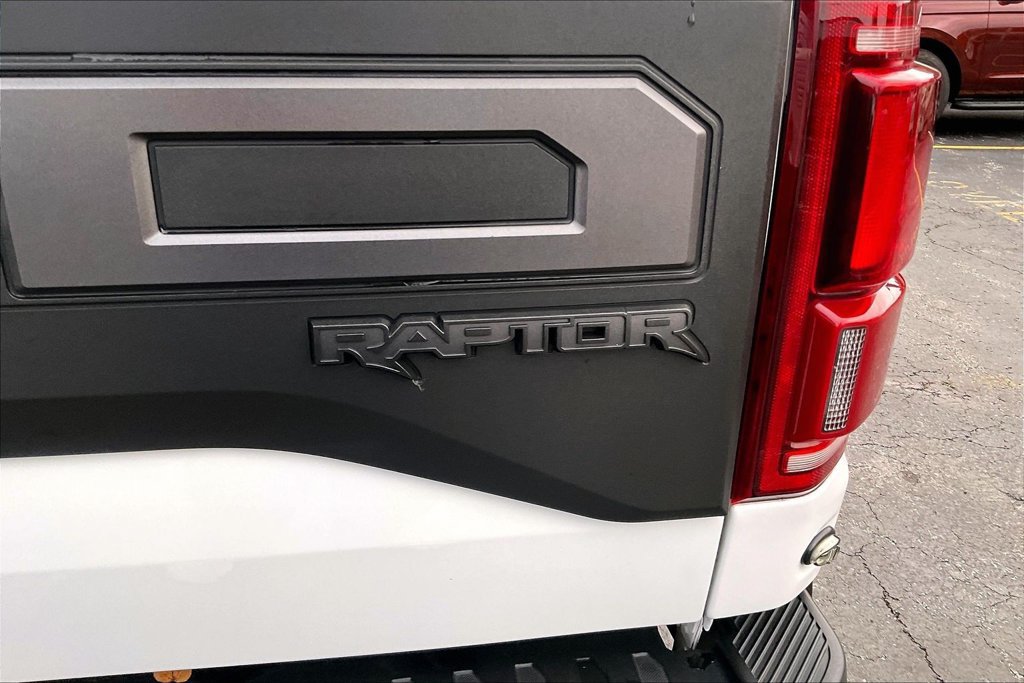 Certified 2019 Ford F150 Raptor w/ Equipment Group 802A Luxury AWD/4WD image 7
