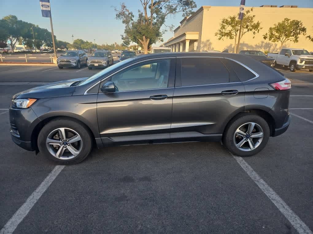 Certified 2019 Ford Edge SEL w/ Equipment Group 201A FWD image 4