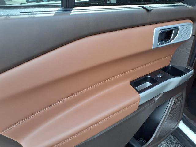 Certified 2022 Ford Explorer King Ranch w/ Class IV Trailer Tow Package image 22