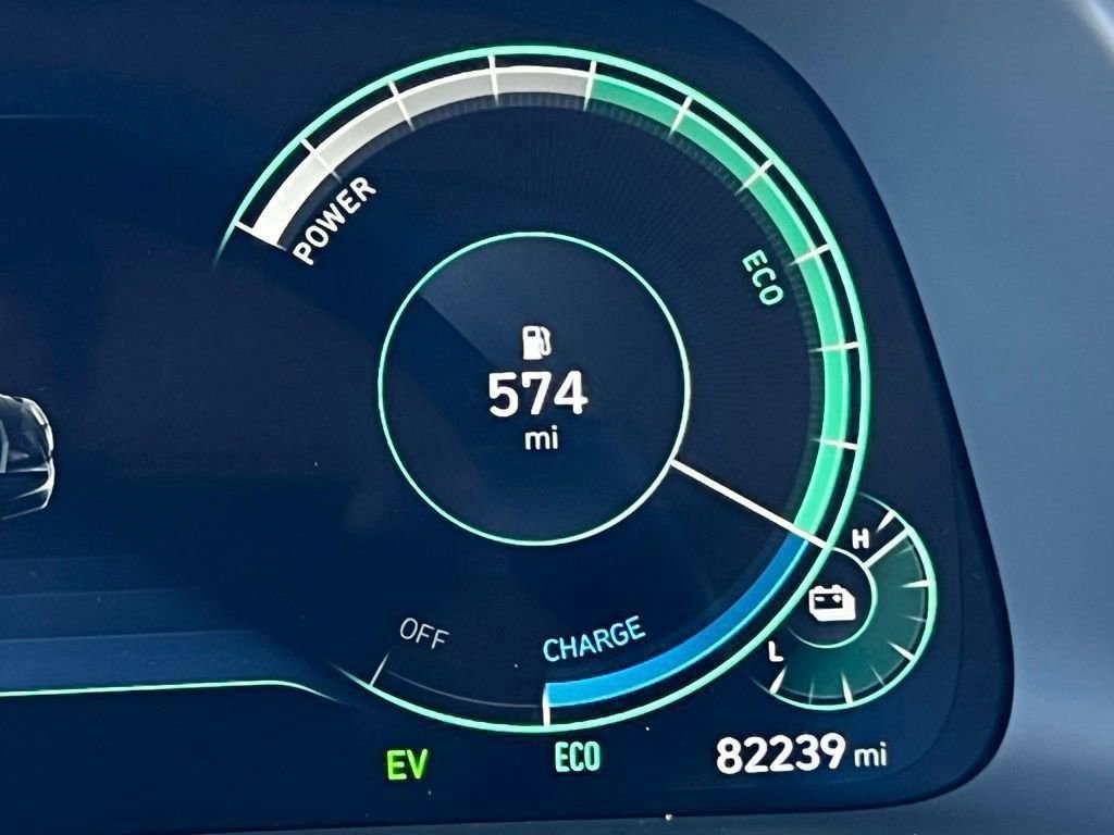 Used 2021 Hyundai Sonata Limited w/ Cargo Package image 19